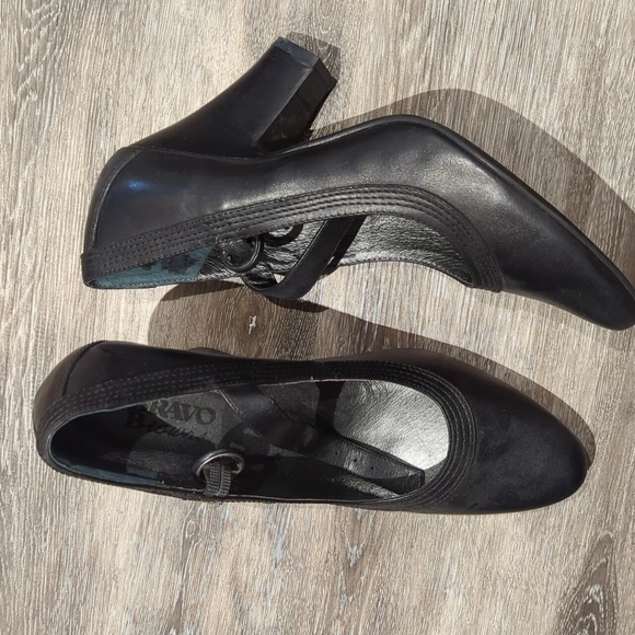 9 pairs of shoes, heels pumps size 8.5 or 9 - Picture 2 of 10